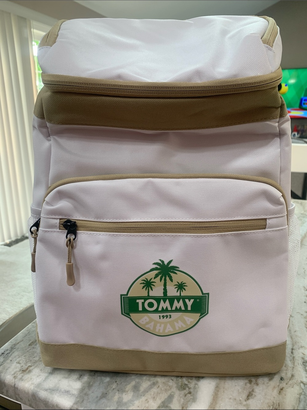 NWOT! NEVER USED! Tommy Bahama White and Tan Backpack Cooler